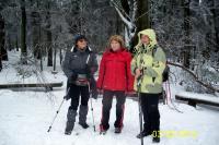 Hej, dziewczyny!!! Czyżby ploteczki pod Łysicą? -fot. kol. Mirek Kubik