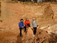 Znaleźliśmy małą skalną piramidę