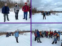 Kol. Grzegorz Kowalski wita wszystkich uczestników wycieczki