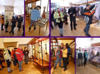 W zamku mieści się Muzeum Instrumentów Muzycznych