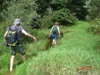 No tak- mostu jeszcze nie zbudowali...