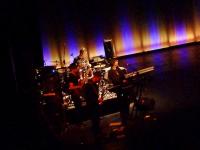 Artystom akompaniował kielecki zespół "Mafia"