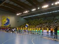 Obydwie druzyny w gotowośći bojowej