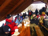 Biesiada przy ognisku