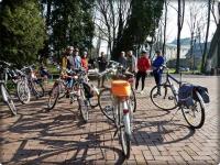 9:00- zbiórka w parku