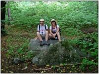 Z Adriankiem na kamieniu;-)))