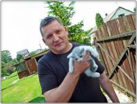 Krzysio przytula kotka... miau ;-)))