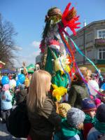 Słomiany chochole, związany powrozem, dość nas umęczyłeś i śniegiem i mrozem...