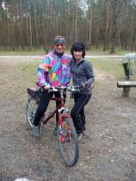 UKŁON W STONĘ KLUBU ROWEROWEGO "KIGARI"- miłe spotkanie z kol. ANDRZEJEM WĄGROWSKIM