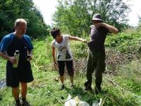 MICHAŁ odmówił konsumpcji boczku- przytył 0.5 kilograma w górach a ja sprawdzam jaki ma wielki brzuch;-))))