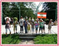 Już wszystko jasne: w kategorii dziecięcej wygrywa kapelusik dziewczynki z nr 1- NATALKI BONAR;-))) GRATULACJE;-)))