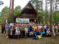 Foto rodzinne wszystkich uczestników maratonu