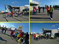 Zbiórka cyklistów przy Hali Mistrzów