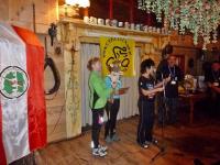 Maczuga zbója Kaka to prezent od "Kigari"- ja odczytuję okolicznościowy wierszyk