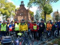 Grabkowo - kościół parafialny p.w. Św. Marii Magdaleny i pamiatkowe foto
