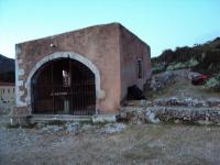 Tu spaliśmy, zdjęcie zrobione o świcie, obok klasztoru Guvernetou