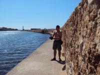 Port w Chanii, latarnia w tle