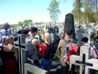 "Tramper" z "Przygodą" na szlaku, czyli uczestnicy festiwalu "Na Rozdrożach"  z nami na spacerze