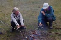 Przy ognisku...  (J.J.)