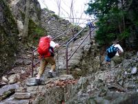 kolejne schody... do ruin starego zamczyska "Pieniny"