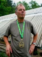 Zbyszek - nasz superpichur i twardziel ze swoim nowym trofeum