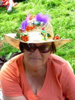 Kapelusik nieco wiosenny