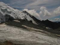 Lodowiec i schronisko Tete Rousse