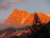 Aig du Midi o zachodzie