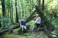 17-06-2012 Wspólna wycieczka KG PTTK Kielce i „Deptaczy” na Górę Dobrzeszowską.  